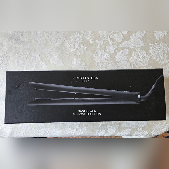 Kristin Ess NanoBlack 3-in-One Flat Iron - Picture 1 of 8
